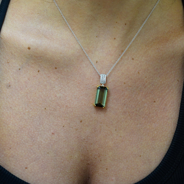 10.52 Carat Forrest Green Tourmaline Emerald Cut 18K Gold Pendant Necklace