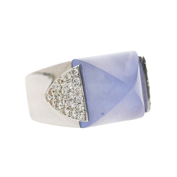 11.97 Carat Sugarloaf Lavender Blue Chalcedony 18K White Gold Ring