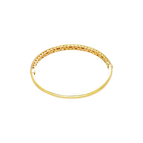 18K Gold and Round Pink Diamond Pave Set Bangle Bracelet