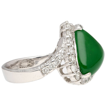 18K White Gold Type A Jadeite Jade Cabochon Cut Triangle Shape and Diamond Halo Ring – Assay Jewelers