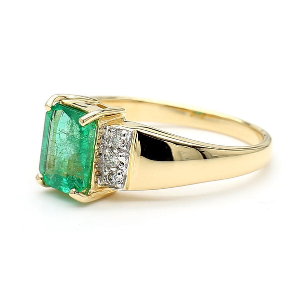 1.60 Carat Emerald & Diamond 14K Gold Classic Set Ring