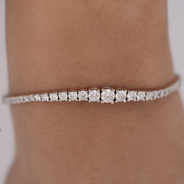 2.85 Carat Lab Grown Diamond 14K White Gold Graduating Tennis Bracelet