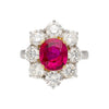 3,80 Karat Ovalschliff No Heat Burma Rubin Ring mit rundem Diamant-Halo in Platin