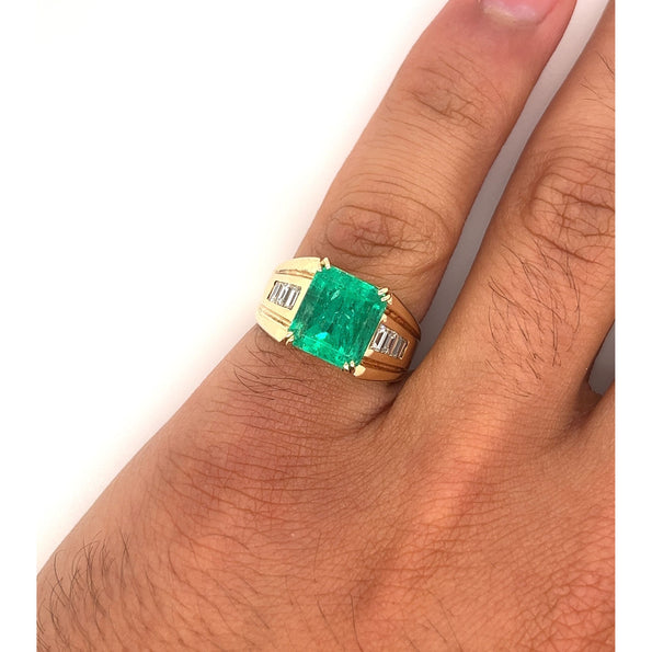 4.60 Carat Natural Colombian Emerald & Diamond 14K Gold Unisex Ring
