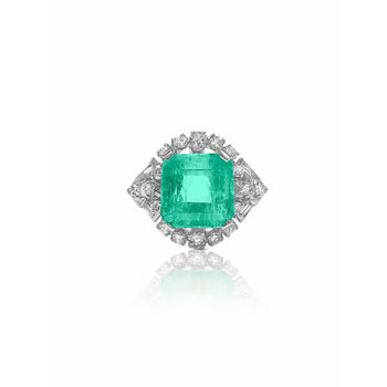 5.43 carat Colombian Emerald and Baguette Diamonds mounted in Platinum Ring – Assay Jewelers