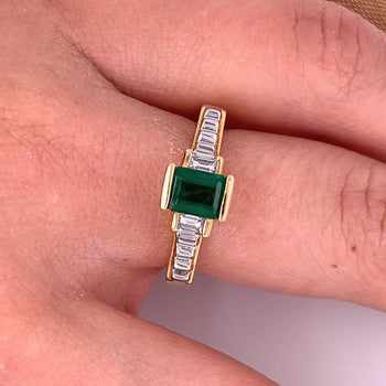 Art Deco Colombian Emerald Engagement Ring in 18k Gold – Assay Jewelers