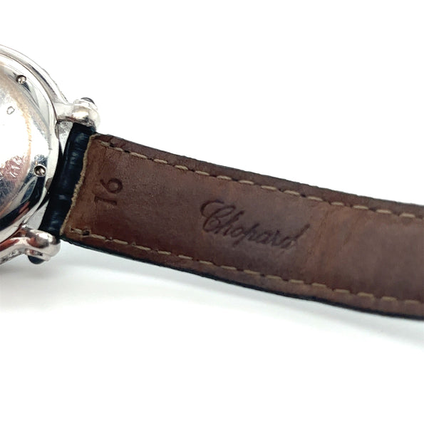Montre Chopard Happy Sport en or blanc 18K avec saphirs bleus et diamants | Pochette et papiers