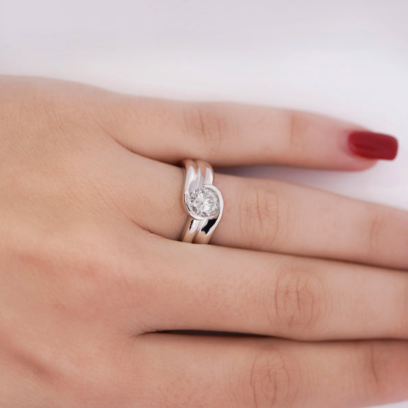 EGL Certified 1.01 Carat Round F-G/SI3 Diamond Platinum Bypass Engagement Ring
