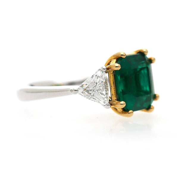 GRS Cert. 4.37 Carat Vivid Green Muzo Colombian Emerald Diamond 3 Stone Ring