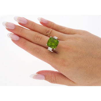 Vintage 14.11 Carat Peridot and Baguette Cut Diamond in 18K White Gold Ring – Assay Jewelers