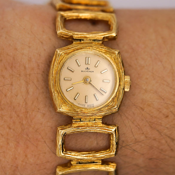 Vintage Bucherer 18K Gold Ladies Textured Square Link Bracelet Watch